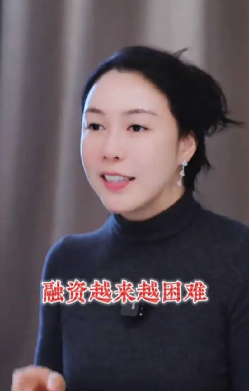 直击黄怡然洗面奶事件现场，网友热议画面美轮美奂